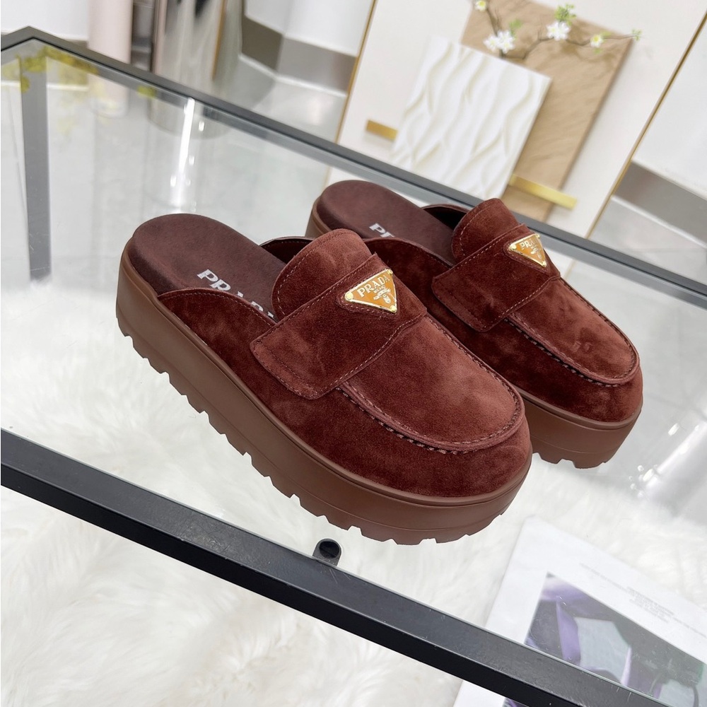 Prada women's brown Velcro slippers - Picture 2 of 4